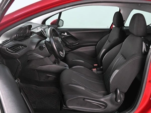 Хетчбэк Peugeot 208 2013 года, 819000 рублей, Аксай