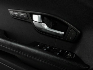 Внедорожник Land Rover Range Rover Evoque 2015 года, 1927000 рублей, Воронеж