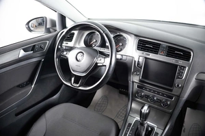 Хетчбэк Volkswagen Golf 2013 года, 1439000 рублей, Пермь