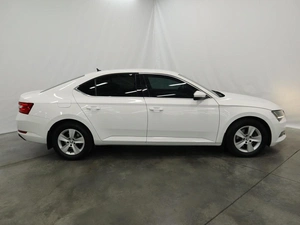 Седан Skoda Superb 2016 года, 1845000 рублей, Курск