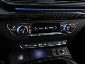 Внедорожник Audi SQ5 2021 года, 7355052 рублей, Москва