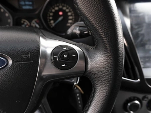 Седан Ford Focus 2012 года, 799000 рублей, Саратов