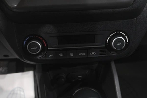 Седан Kia Rio 2016 года, 1059000 рублей, Новокузнецк