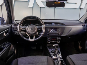 Седан Kia Rio 2021 года, 1740000 рублей, Краснодар