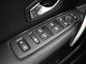 Седан Renault Latitude 2013 года, 1042000 рублей, Казань