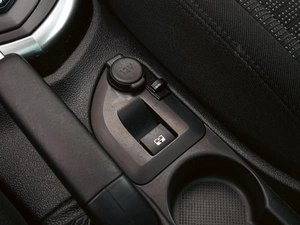 Хетчбэк Peugeot 308 2012 года, 680000 рублей, Краснодар