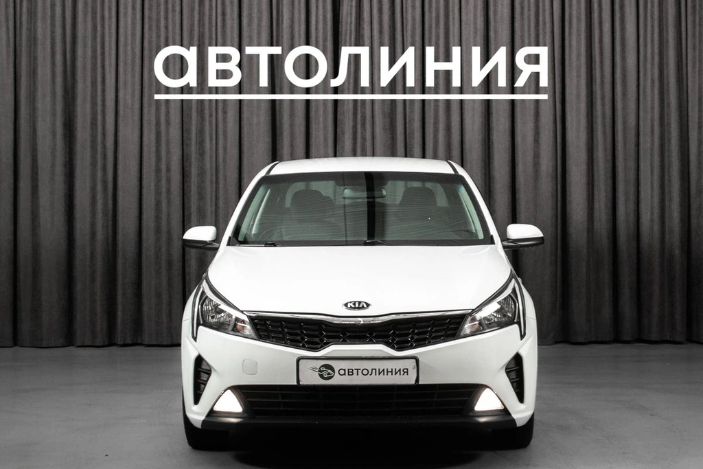 Седан Kia Rio 2020 года, 1150000 рублей, Красноярск