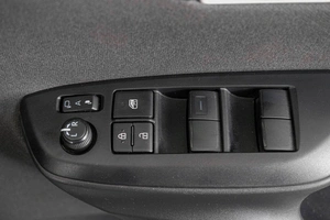 Хетчбэк Toyota Yaris 2021 года, 1439000 рублей, Кемерово