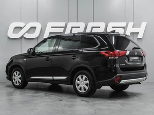 Внедорожник Mitsubishi Outlander 2018 года, 2100000 рублей, Воронеж