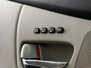 Внедорожник Lexus RX 2011 года, 1999000 рублей, Тюмень