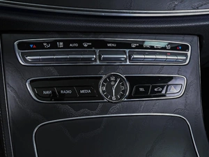 Седан Mercedes-benz E-класс 2018 года, 3699000 рублей, Ставрополь