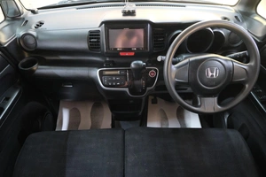 Хетчбэк Honda N-BOX 2015 года, 679000 рублей, Омск