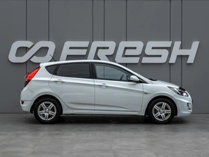 Хетчбэк Hyundai Solaris 2014 года, 880000 рублей, Краснодар