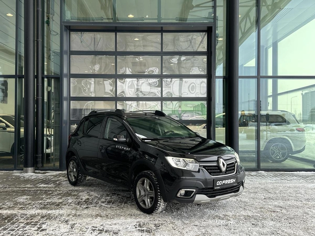 Хетчбэк Renault Sandero 2018 года, 1100000 рублей, Уфа