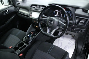 Хетчбэк Nissan Leaf 2017 года, 1783000 рублей, Солонцы