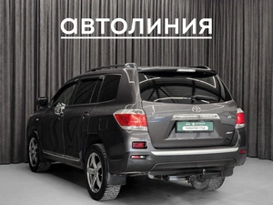 Внедорожник Toyota Highlander 2013 года, 1980000 рублей, Красноярск