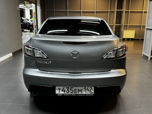 Седан Mazda 3 2010 года, 867000 рублей, Красноярск