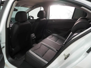 Седан Peugeot 408 2015 года, 949000 рублей, Воронеж