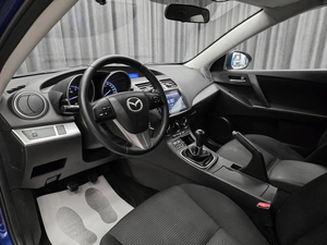 Седан Mazda 3 2011 года, 829000 рублей, Красноярск