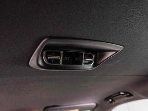 Минивэн Mercedes-benz V-класс 2019 года, 6375000 рублей, Воронеж