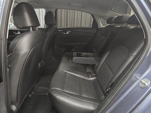 Седан Kia Cerato 2018 года, 1530000 рублей, Красноярск