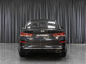 Седан Kia Optima 2019 года, 2049000 рублей, Тюмень