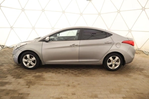 Седан Hyundai Elantra 2012 года, 990000 рублей, Обнинск