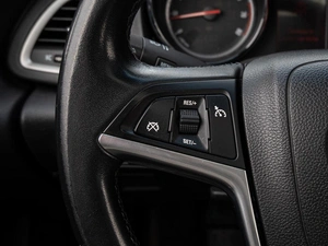 Хетчбэк Opel Astra 2011 года, 695000 рублей, Краснодар