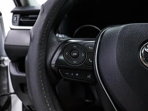 Внедорожник Toyota Wildlander 2020 года, 3350000 рублей, Красноярск