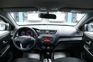 Хетчбэк Kia Rio 2012 года, 833000 рублей, Солонцы