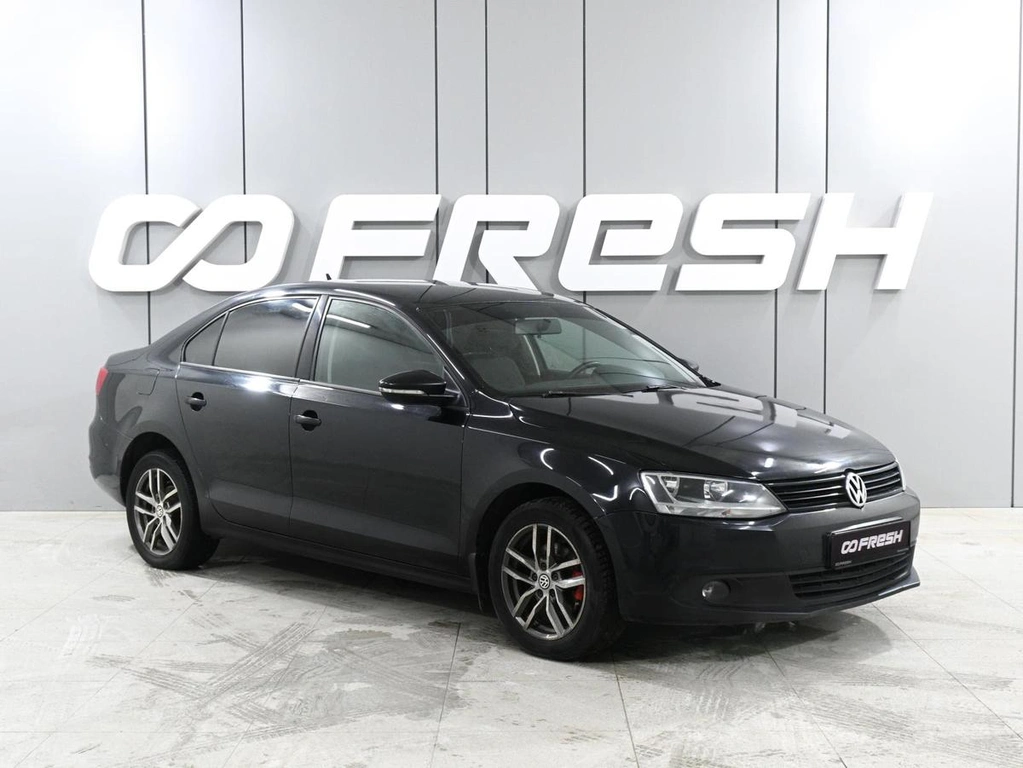 Седан Volkswagen Jetta 2013 года, 1029000 рублей, Аксай