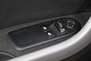 Хетчбэк Peugeot 308 2010 года, 599000 рублей, Омск