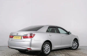 Седан Toyota Camry 2016 года, 1979000 рублей, Красноярск