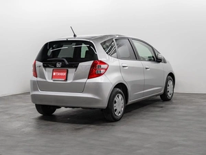 Хетчбэк Honda Fit 2010 года, 850000 рублей, Красноярск