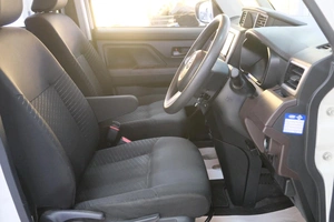 Минивэн Toyota Roomy 2017 года, 1099000 рублей, Омск