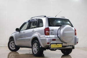Внедорожник Toyota RAV4 2004 года, 899000 рублей, Новокузнецк