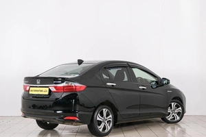 Седан Honda Grace 2015 года, 1079000 рублей, Красноярск