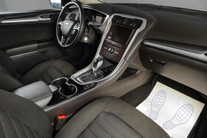 Седан Ford Mondeo 2015 года, 1569000 рублей, Тюмень