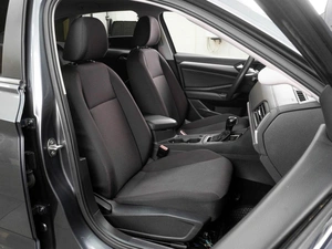 Седан Volkswagen Jetta 2018 года, 1470000 рублей, Тюмень