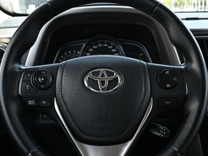 Внедорожник Toyota RAV4 2013 года, 2279000 рублей, Волгоград