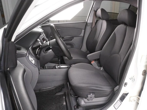 Хетчбэк Kia Rio 2011 года, 689000 рублей, Минеральные Воды