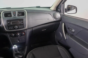 Седан Renault Logan 2016 года, 659000 рублей, Пермь