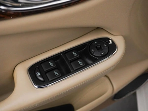 Седан Jaguar XJ 2009 года, 1849985 рублей, Москва