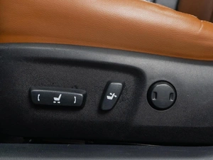 Седан Toyota Camry 2017 года, 2399000 рублей, Тюмень