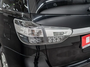 Минивэн Toyota Wish 2013 года, 1460000 рублей, Красноярск