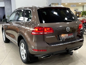 Внедорожник Volkswagen Touareg 2010 года, 1687000 рублей, Солонцы