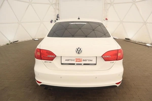 Седан Volkswagen Jetta 2013 года, 1105000 рублей, Орёл