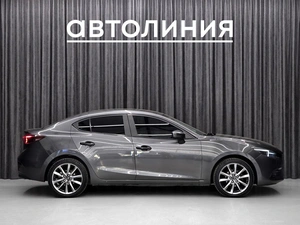 Седан Mazda 3 2018 года, 1349000 рублей, Красноярск