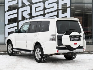 Внедорожник Mitsubishi Pajero 2011 года, 2075000 рублей, Волгоград
