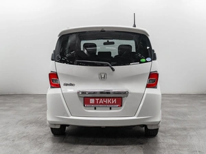 Минивэн Honda Freed 2014 года, 1100000 рублей, Красноярск